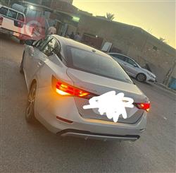 نيسان سنترا